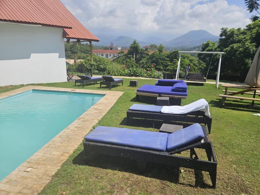 Boulevard Inn Mt Meru Arusha Exteriör bild