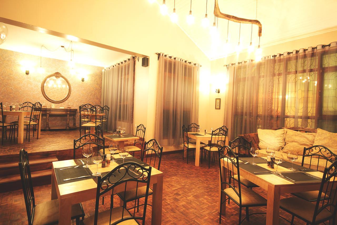 Boulevard Inn Mt Meru Arusha Exteriör bild
